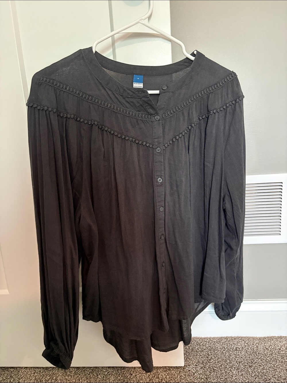 Old Navy Women's Button-Front Long-Sleeve Blouse